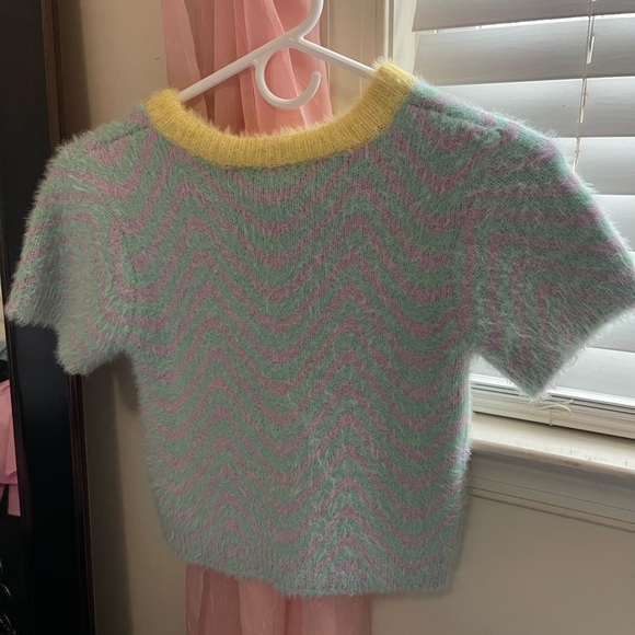 Ragged Priest fuzzy crop top - Picture 2 of 4